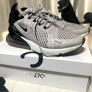 Nike Air Max 270
